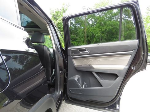 Used 2022 Volkswagen Atlas SEL Premium AWD/4WD image 15