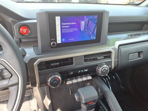 Certified 2024 Toyota Tacoma TRD Off-Road AWD/4WD image 12