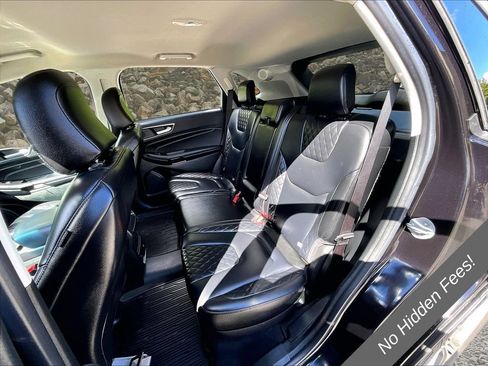 Used 2023 Ford Edge Titanium w/ Cargo Accessory Package AWD/4WD image 23