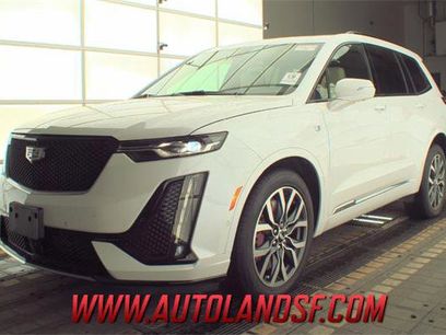 Used 2023 Cadillac XT6 Sport w/ Technology Package