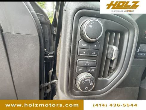 Certified 2019 Chevrolet Silverado 1500 Custom Trail Boss w/ Custom Convenience Package AWD/4WD image 16