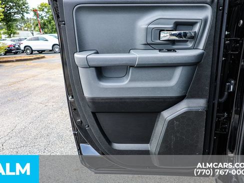 Used 2024 RAM 1500 Classic SLT AWD/4WD image 43