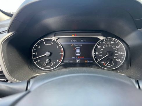 Used 2024 Nissan Altima 2.5 SV FWD image 13