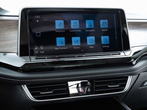 New 2026 Volkswagen Atlas SEL Premium R-Line image 25