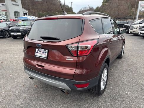 Used 2018 Ford Escape SEL image 3