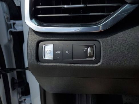 New 2026 GMC Acadia Elevation w/ Elevation Premium Package FWD image 29
