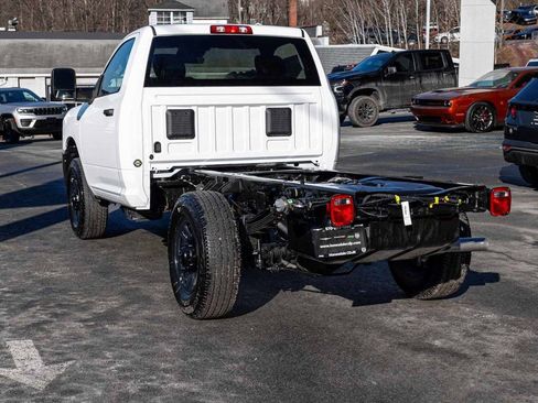 New 2026 RAM 3500 Tradesman AWD/4WD image 6