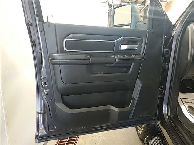 Certified 2025 RAM 2500 Big Horn AWD/4WD image 10