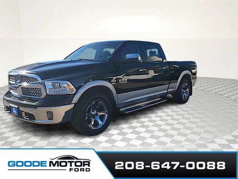Used 2015 RAM 1500 Laramie w/ Convenience Group image 3