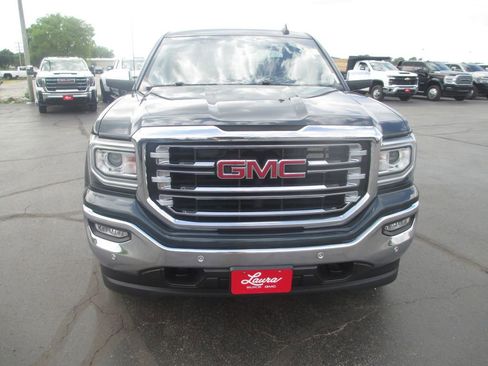 Used 2018 GMC Sierra 1500 SLT w/ SLT Premium Package AWD/4WD image 13