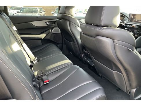 Certified 2025 Acura MDX SH-AWD w/ Technology Package image 18