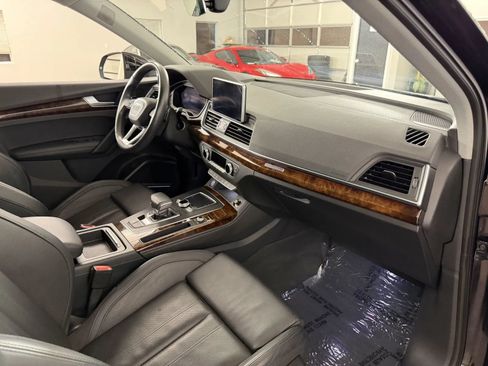 Used 2018 Audi Q5 Prestige w/ Prestige Package AWD/4WD image 42