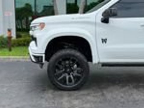 Used 2023 Chevrolet Silverado 1500 RST AWD/4WD image 16