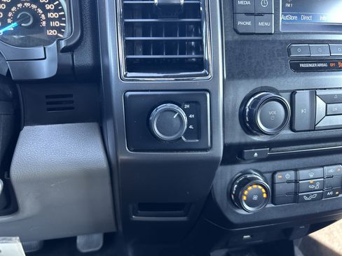 Used 2017 Ford F150 XLT AWD/4WD image 18