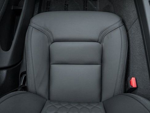 New 2026 Volvo XC60 B5 Plus w/ Protection Package Premier image 32