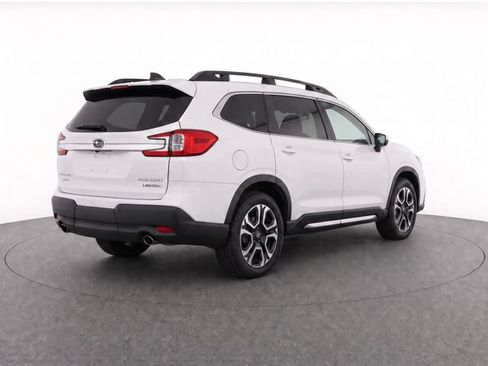 Used 2023 Subaru Ascent Limited AWD/4WD image 4