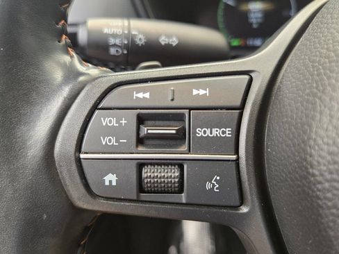 Used 2025 Honda Passport EX-L image 25