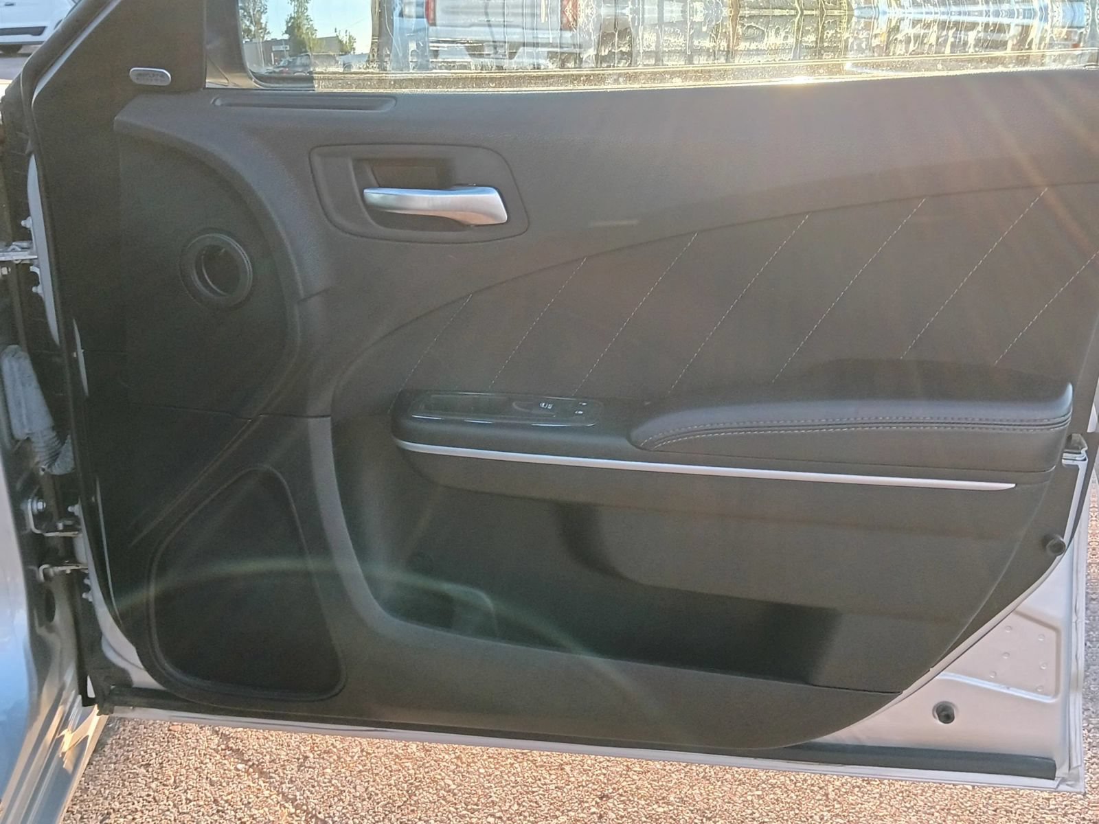 Used 2023 Dodge Charger SXT RWD image 16