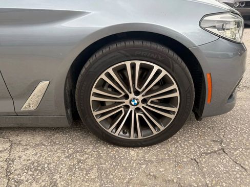 Used 2019 BMW 540i w/ Executive Package image 24