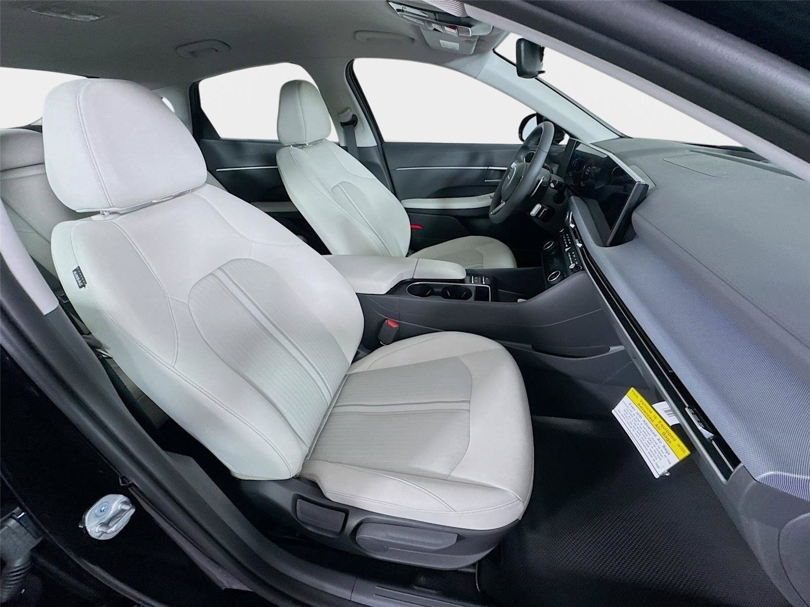 New 2026 Hyundai Sonata SEL FWD image 26