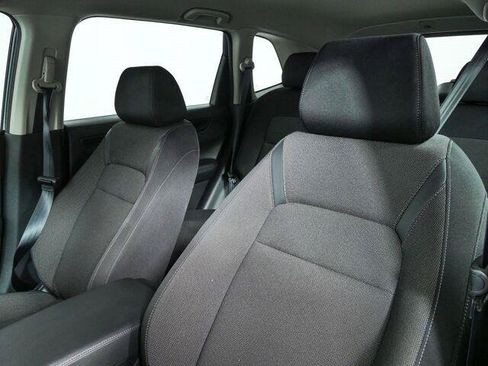 Used 2023 Honda CR-V LX image 5