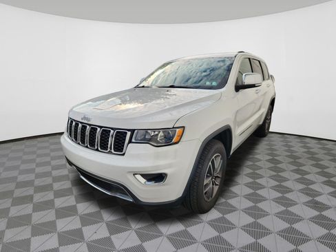 Used 2021 Jeep Grand Cherokee Limited AWD/4WD image 2
