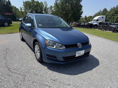 Used 2015 Volkswagen Golf Launch Edition FWD image 7