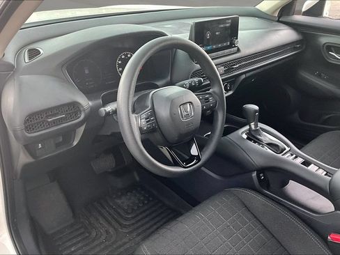 Certified 2025 Honda HR-V LX image 16