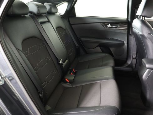 Used 2024 Kia Forte GT-Line image 32