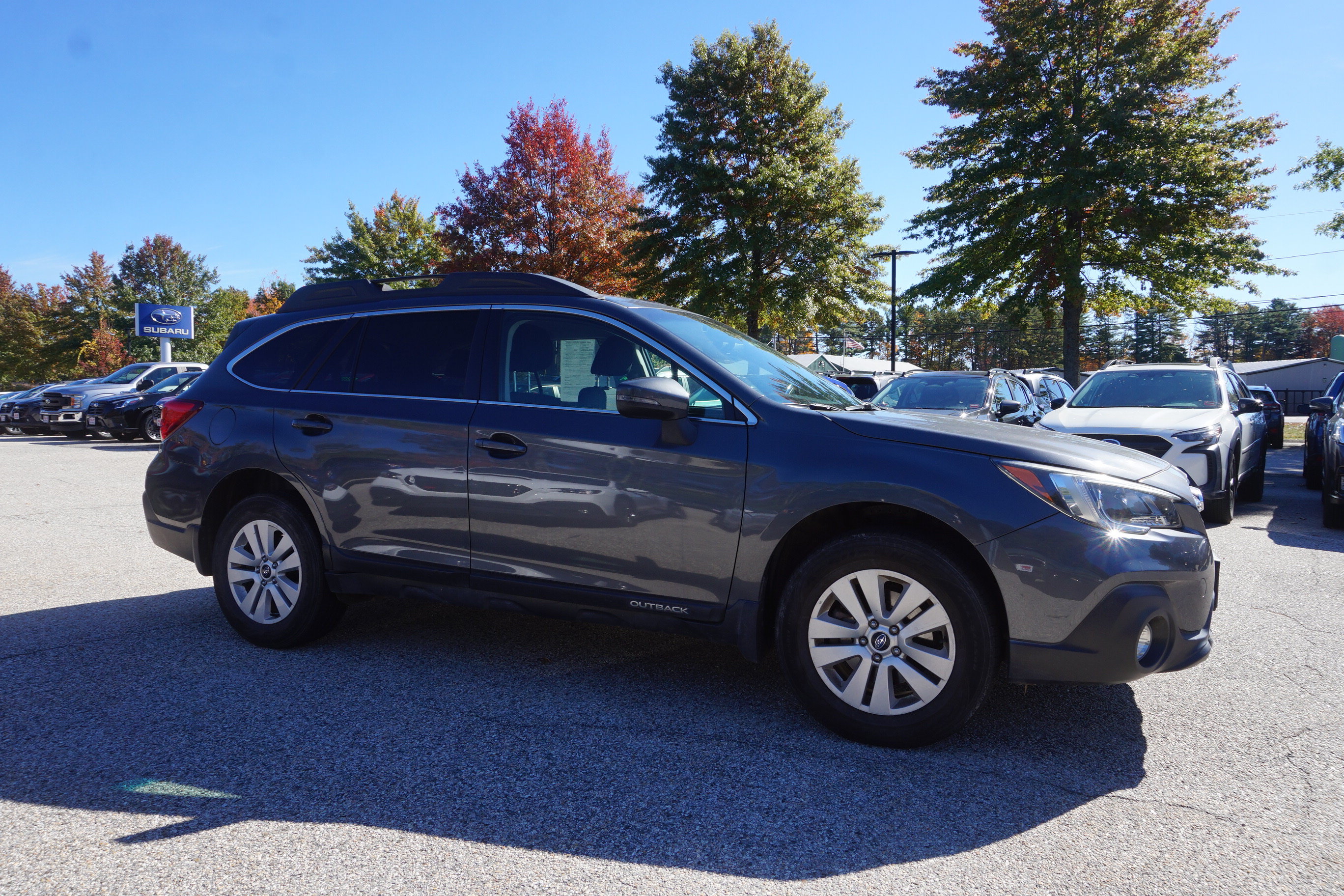Used 2019 Subaru Outback 2.5i Premium AWD/4WD image 4