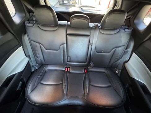 Used 2025 Jeep Compass Limited AWD/4WD image 39