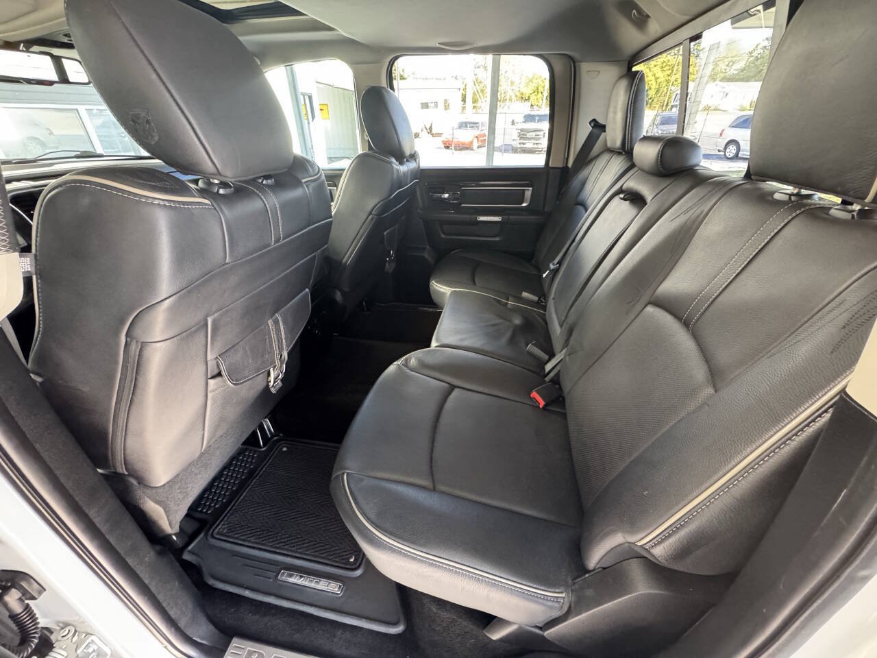 Used 2013 RAM 1500 Limited AWD/4WD image 38