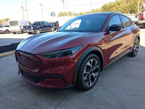 Used 2024 Ford Mustang Mach-E Select w/ Comfort Package Lite image 7