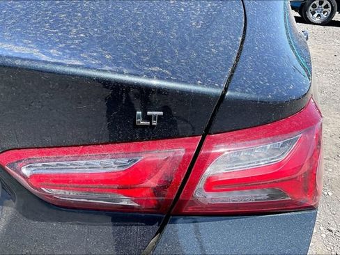 Used 2020 Chevrolet Malibu LT FWD image 24