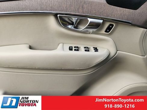 Used 2023 Volvo XC90 B6 Plus w/ Protection Package Premier image 25