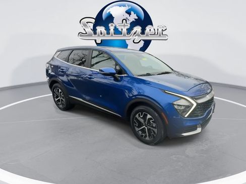Used 2023 Kia Sportage EX FWD image 9