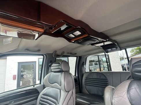 Used 2002 Ford F450 2WD Crew Cab Super Duty image 17
