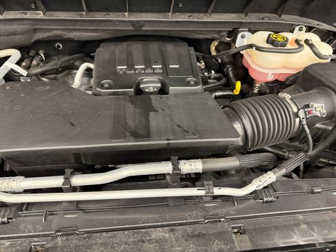 Used 2024 Chevrolet Silverado 1500 Custom image 28