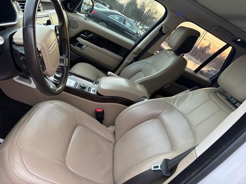 Used 2018 Land Rover Range Rover Supercharged image 17