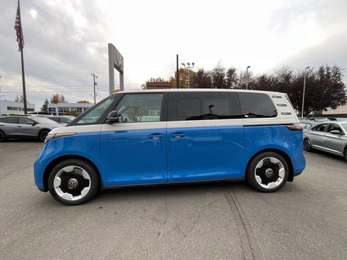 New 2025 Volkswagen ID. Buzz Pro S Plus image 5