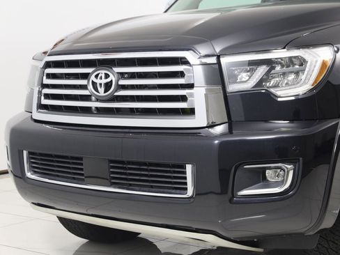 Used 2021 Toyota Sequoia Platinum image 53