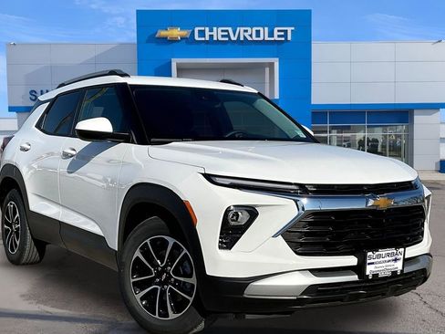 New 2026 Chevrolet TrailBlazer LT image 2