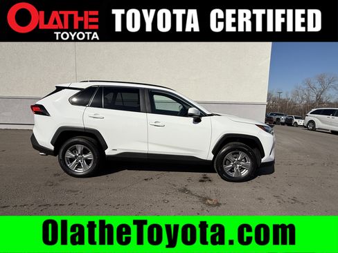 Certified 2025 Toyota RAV4 XLE image 1