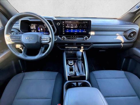 Certified 2024 Chevrolet Colorado Trail Boss w/ Technology Package image 16