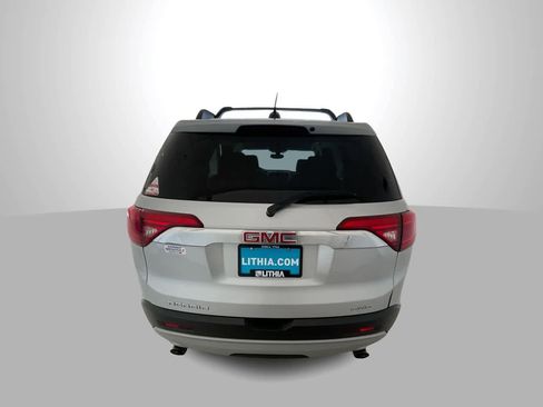 Used 2017 GMC Acadia SLE AWD/4WD image 6