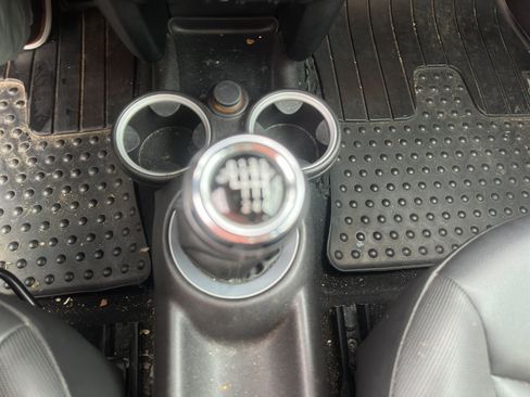 Used 2012 MINI Cooper Hardtop FWD image 5
