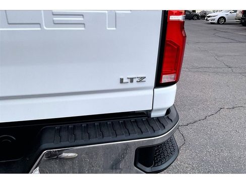 Used 2024 Chevrolet Silverado 3500 LTZ image 22