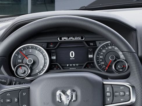 New 2026 RAM 1500 Express AWD/4WD image 17