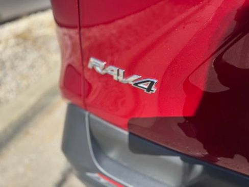 Certified 2020 Toyota RAV4 XLE w/ XLE Grade Weather Package image 42