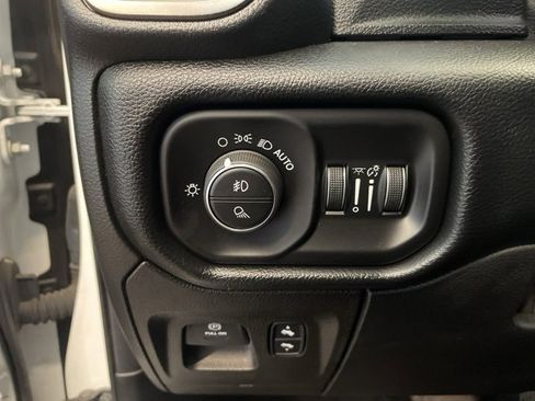 Used 2019 RAM 1500 Sport w/ Level 2 Equipment Group image 14